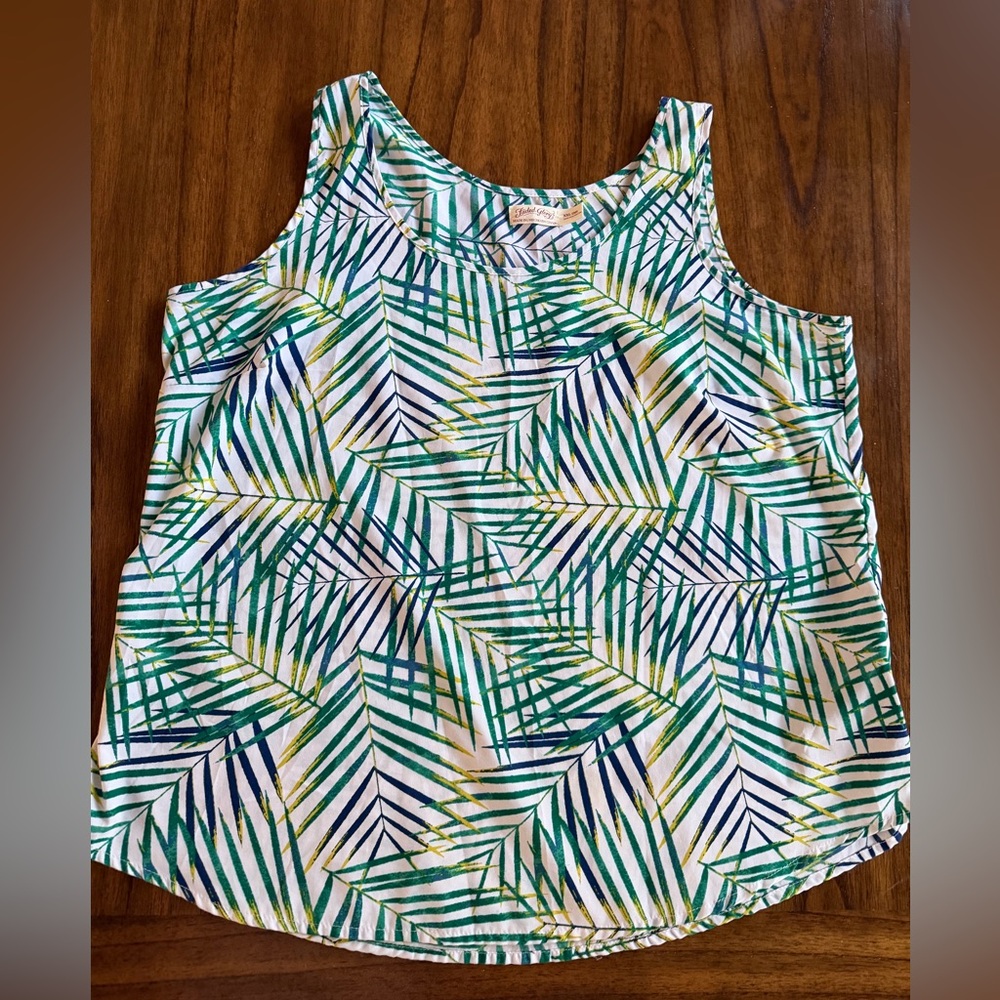 Faded Glory Green and Blue Leaf Pattern Tank Top XXL